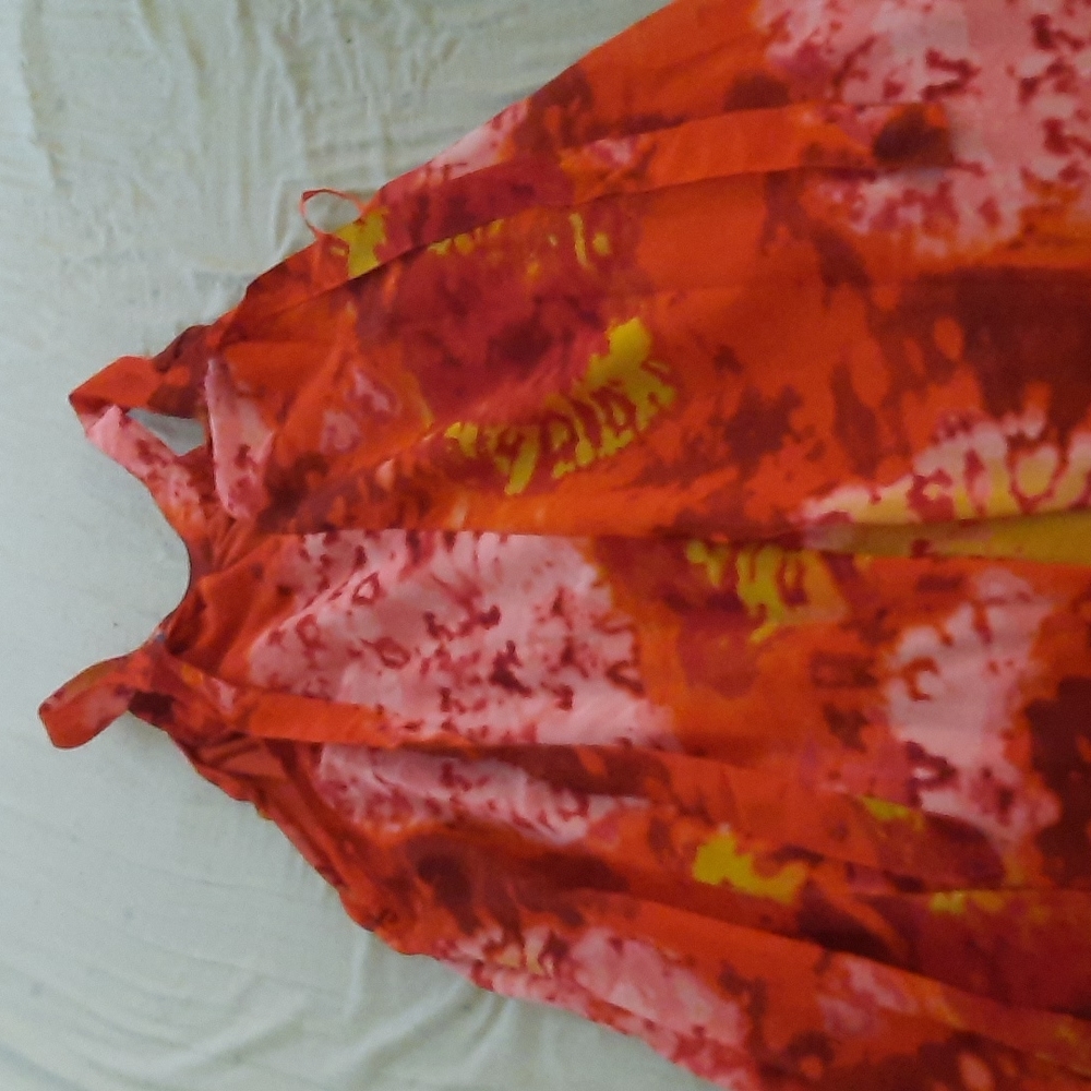 Dress - Picture 4 of 8